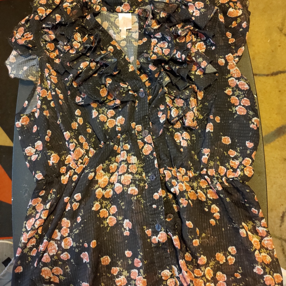 Rue21 Black Floral Ruffle Blouse